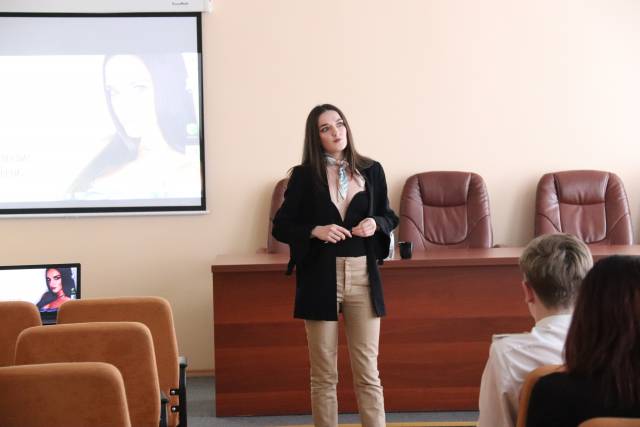Курским студентам рассказали о том, как привлечь аудиторию на сайт