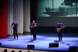 Группа «Черные береты» Балтфлота дала концерт в честь 75-летия освобождения Курска
