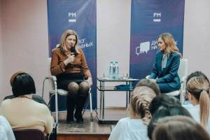 Елена Палферова: «Наша общая задача – сделать здоровыми как можно больше людей»