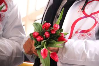 Курская молодежь активно поздравила женщин с 8 Марта