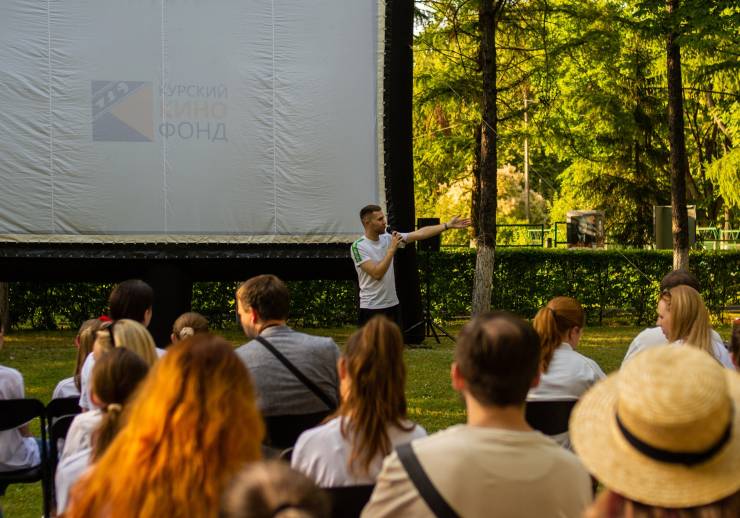 В Курске прошел большой творческий фестиваль «Зона Газона»