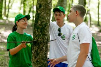 Школьники могут стать участниками тематической смены «Лесной подрост»