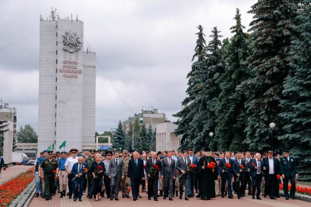 В Курске прошли мероприятия в День памяти и скорби