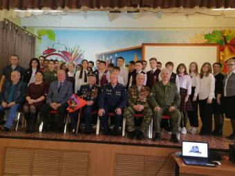 Состоялась встреча ветерана Великой Отечественной войны с учениками школы №2 города Щигры